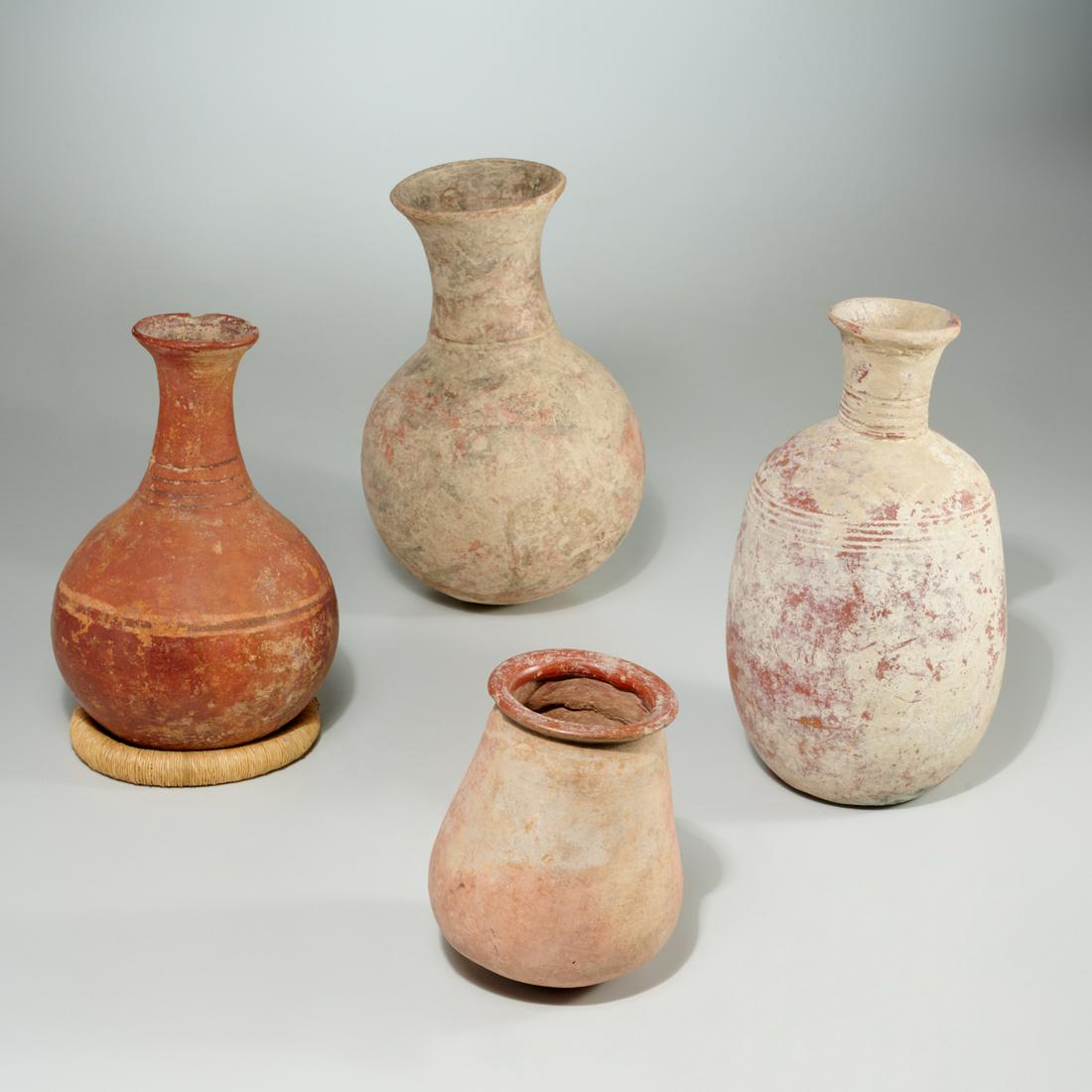 Djenne Culture, (4) terracotta vessels (1 of 5)