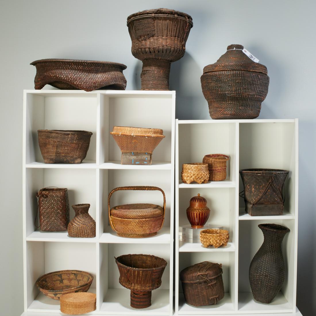 Collection African woven baskets (1 of 7)