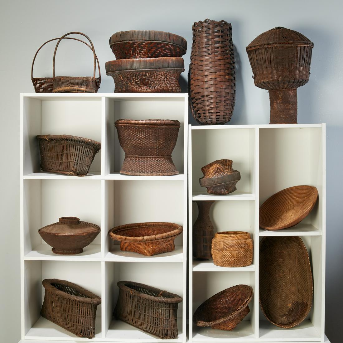 Collection African woven baskets (1 of 7)
