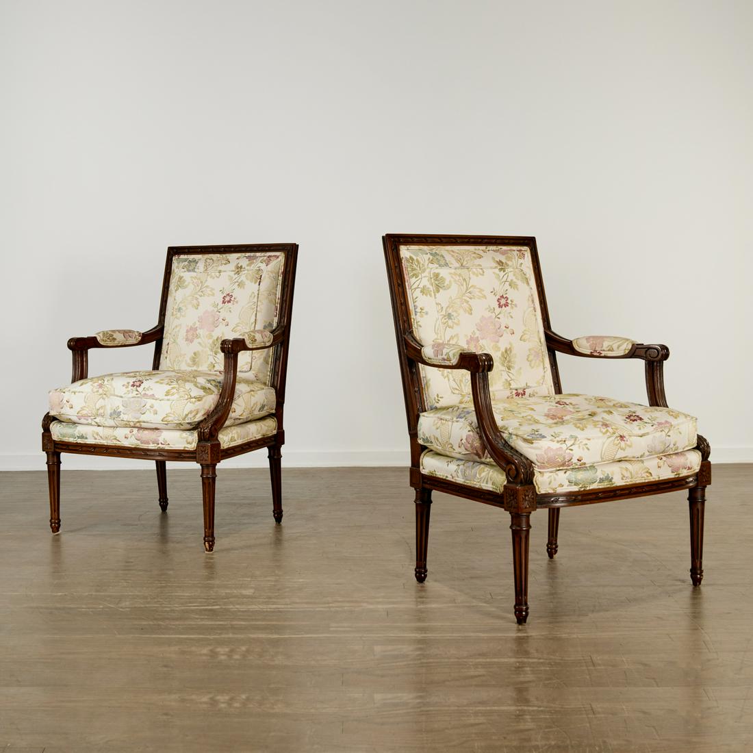 Pair Karges Louis XVI style fauteuils (1 of 9)
