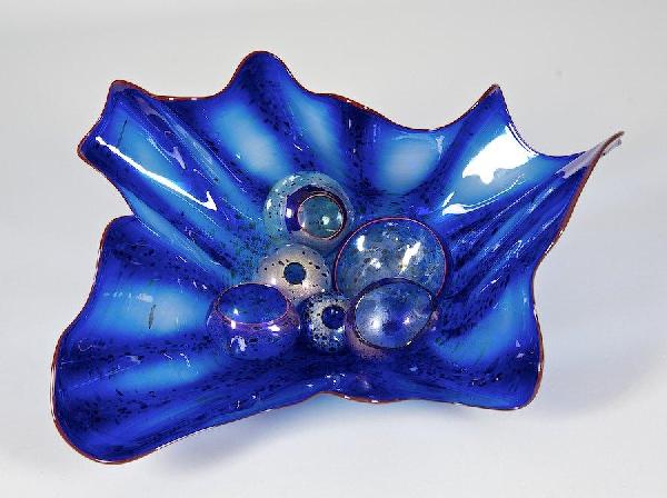 Dale Chihuly (b. 1941, American), blown glass scu: Dale Chihuly (b. 1941, American), blown glass sculpture, "Imperial Blue Persian Set with Bright Red Lip Wraps", no. 94.1025.p8, (6) piece hand blown glass sculpture, 13"h x 20"l x 16"d (largest) Prove