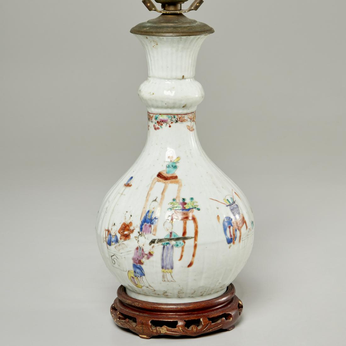 Chinese famille rose porcelain bottle vase lamp (1 of 5)