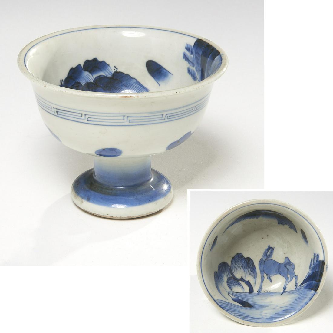 Chinese blue & white porcelain stem cup (1 of 7)