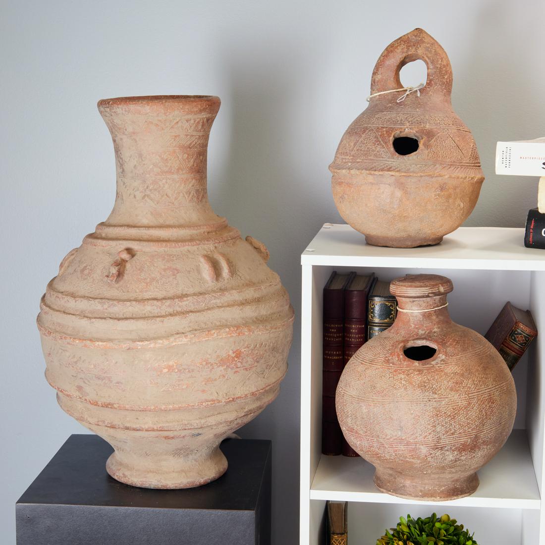 Bozo/Somono Peoples, (3) terracotta vessels (1 of 8)