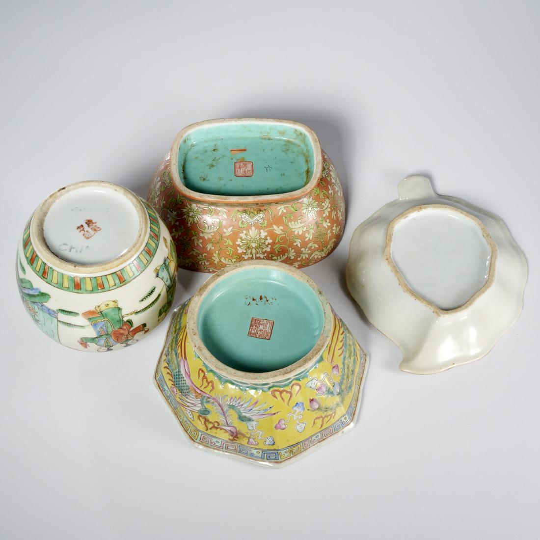 Antique Chinese porcelain group (1 of 9)