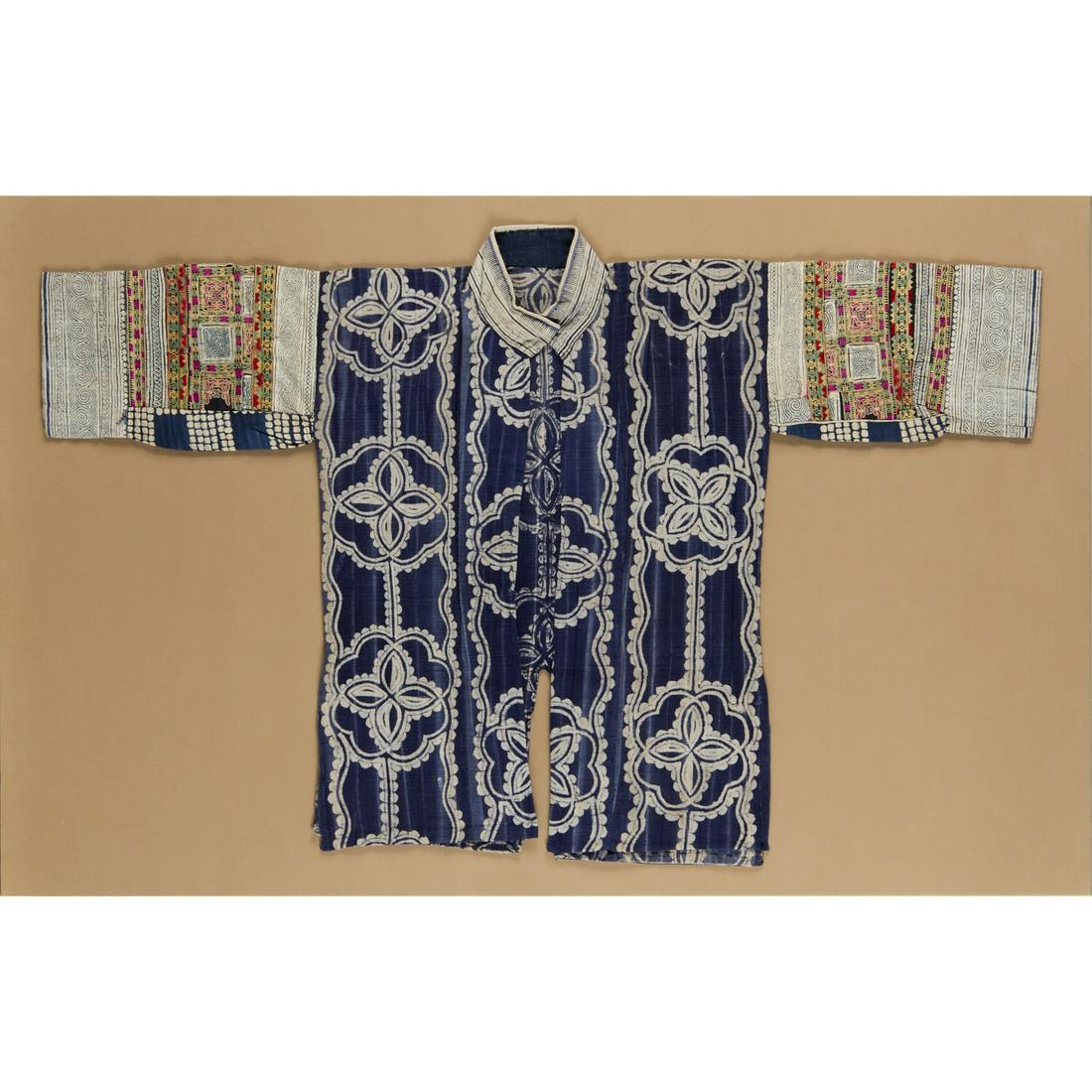Antique Chinese embroidered silk child's robe (1 of 5)