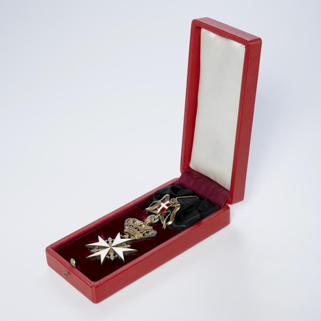 Order of Malta, Knight of Honor and Devotion medal (1 of 7)