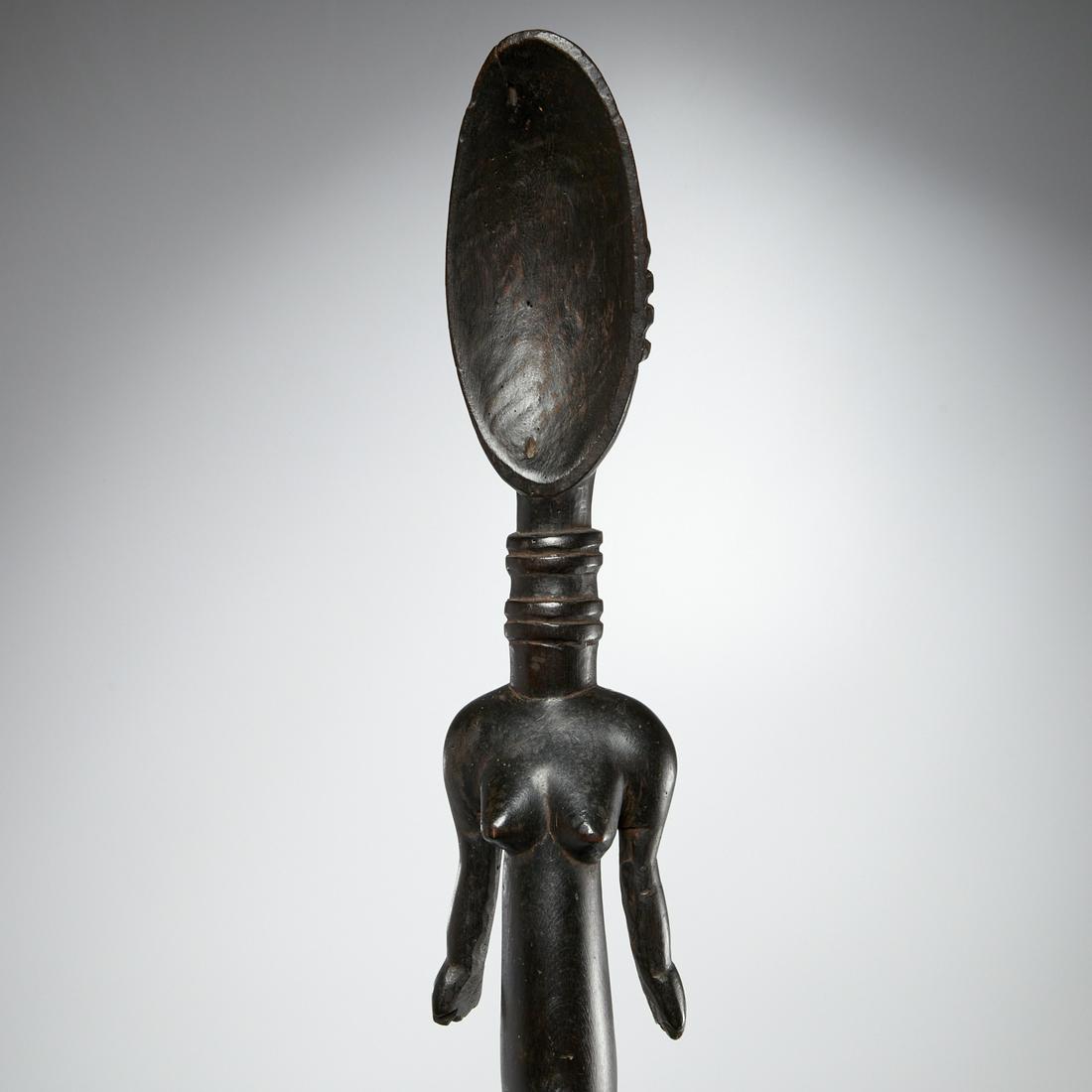 Dan figural ceremonial spoon, ex Wright (1 of 7)
