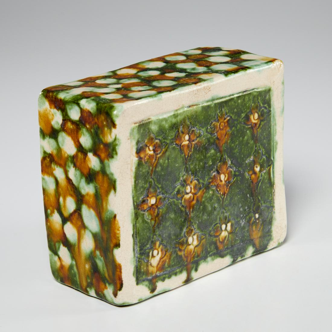 Chinese Tang style porcelain pillow (1 of 4)