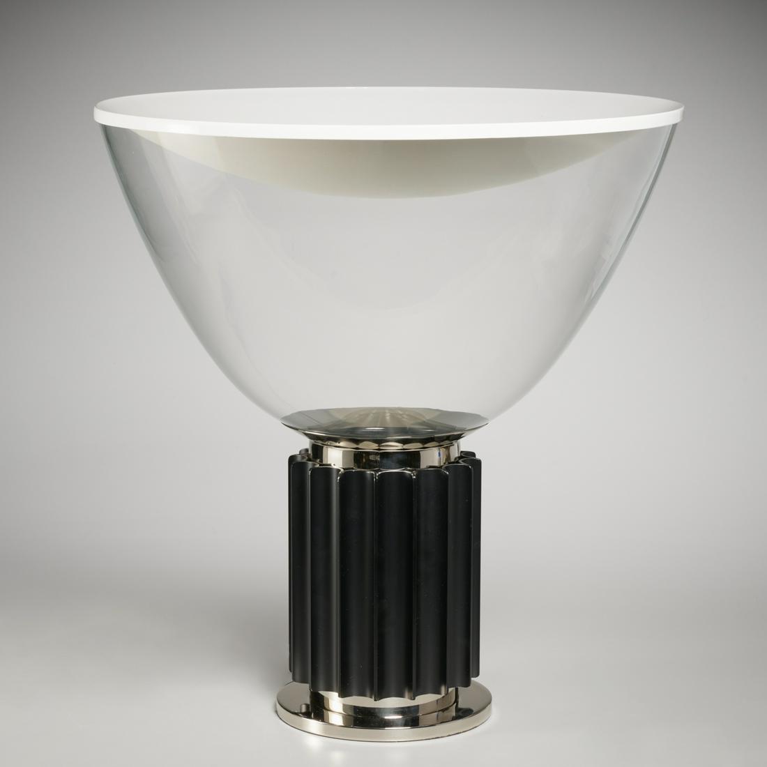 Achille Castiglioni, 'Taccia' table lamp (1 of 12)