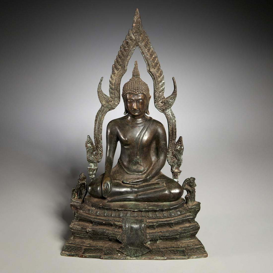 Thai seated bronze Phra Phuttha Chinnarat buddha (1 of 7)