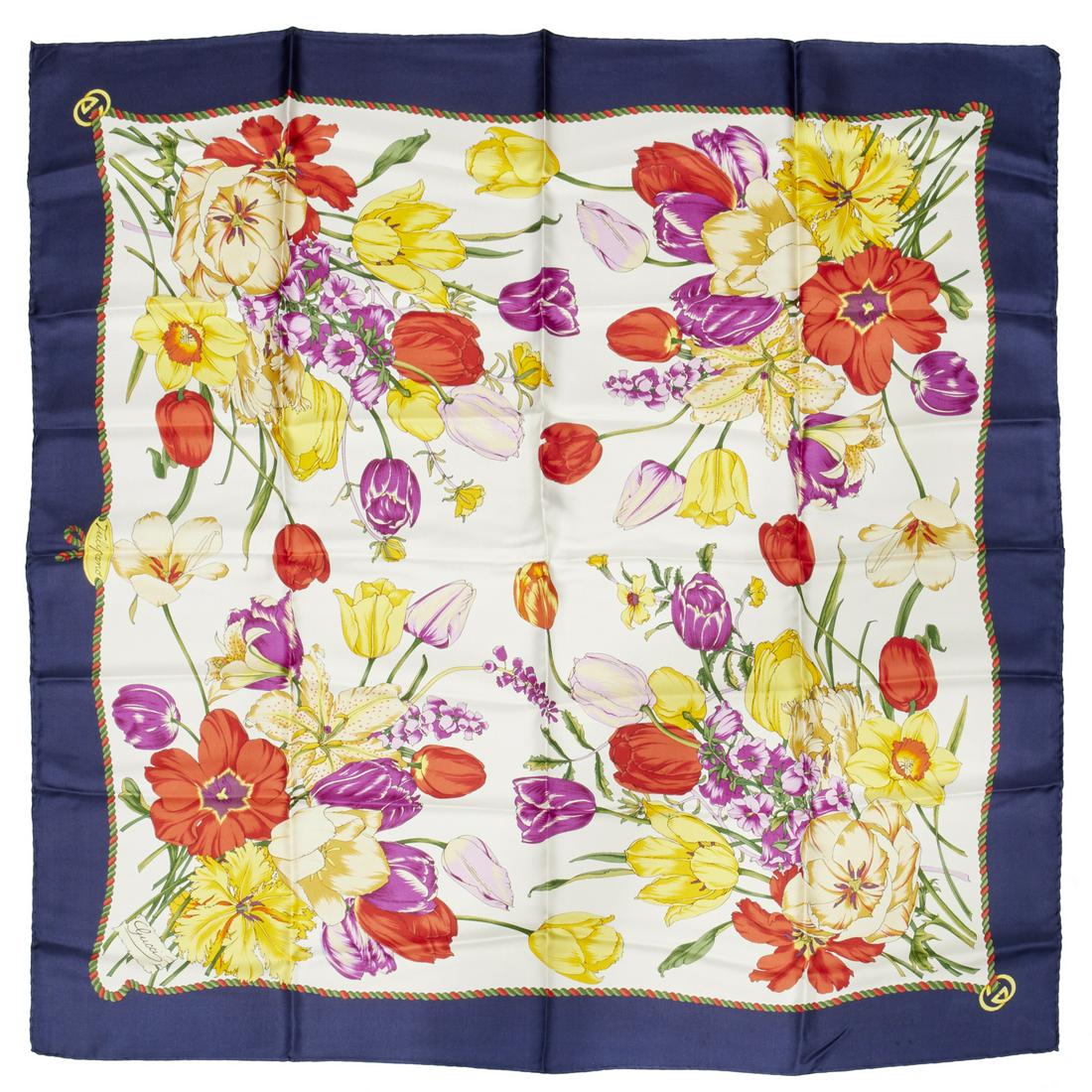 Gucci "Tulipano" silk scarf (1 of 5)