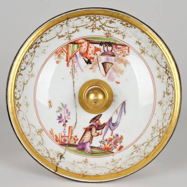 Meissen Horoldt Chinoiserie silver mounted cover: Meissen Horoldt Chinoiserie silver mounted cover, 18th c., cover only, with silver-gilt liner, 5.25"dia. Provenance: The Virginia Museum of Fine Art