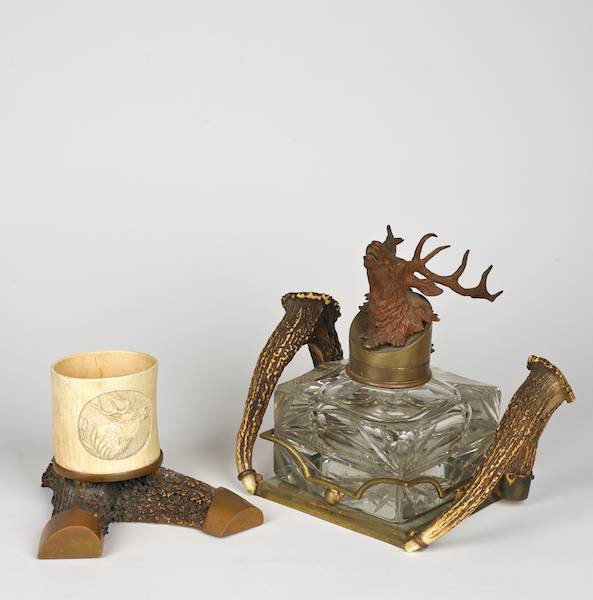 Victorian antler, ivory, bronze (2)-piece desk se: Victorian antler, ivory, bronze (2)-piece desk set, Late 19th c., incl. inkwell and pen holder, unmarked, 8.5"h x 10.5"l x 6.5"d (inkwell), 4.5"h x 7.25"w (pen holder)