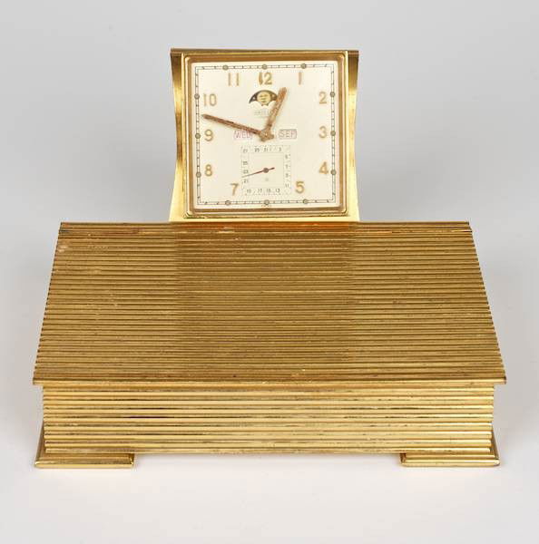 French Deco bronze cigarette box/clock by Angelus: French Deco bronze cigarette box/clock by Angelus, 20th c., no. 771, 4.5"h x 7.25"l x 7"d