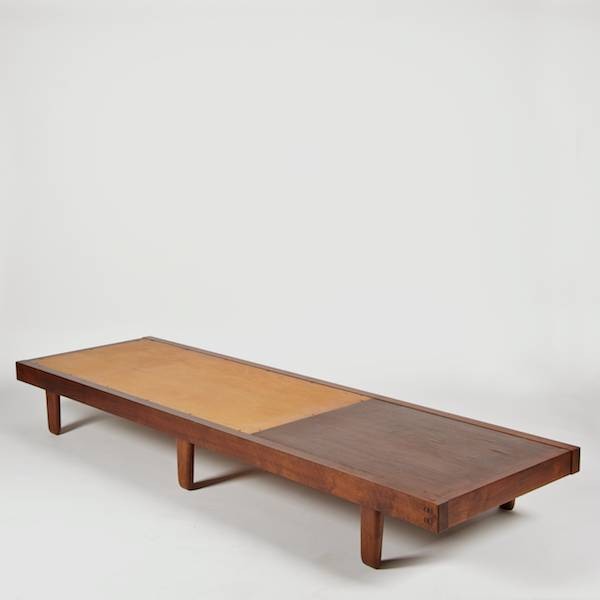 Walnut daybed by George Nakashima: Walnut daybed by George Nakashima, Mid 20th c., 10"h x 86.5"l x 26"w