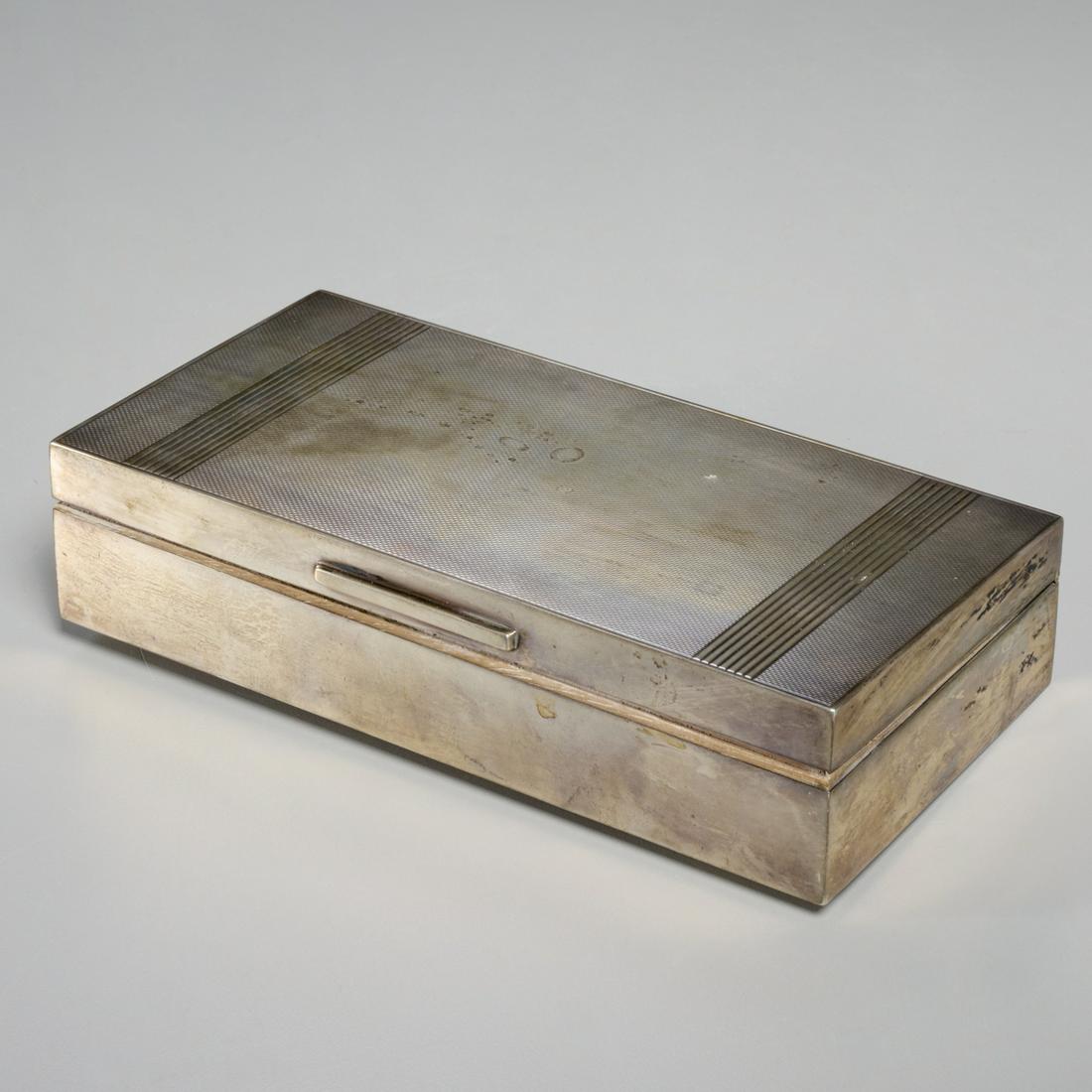 English sterling cigarette box (1 of 7)