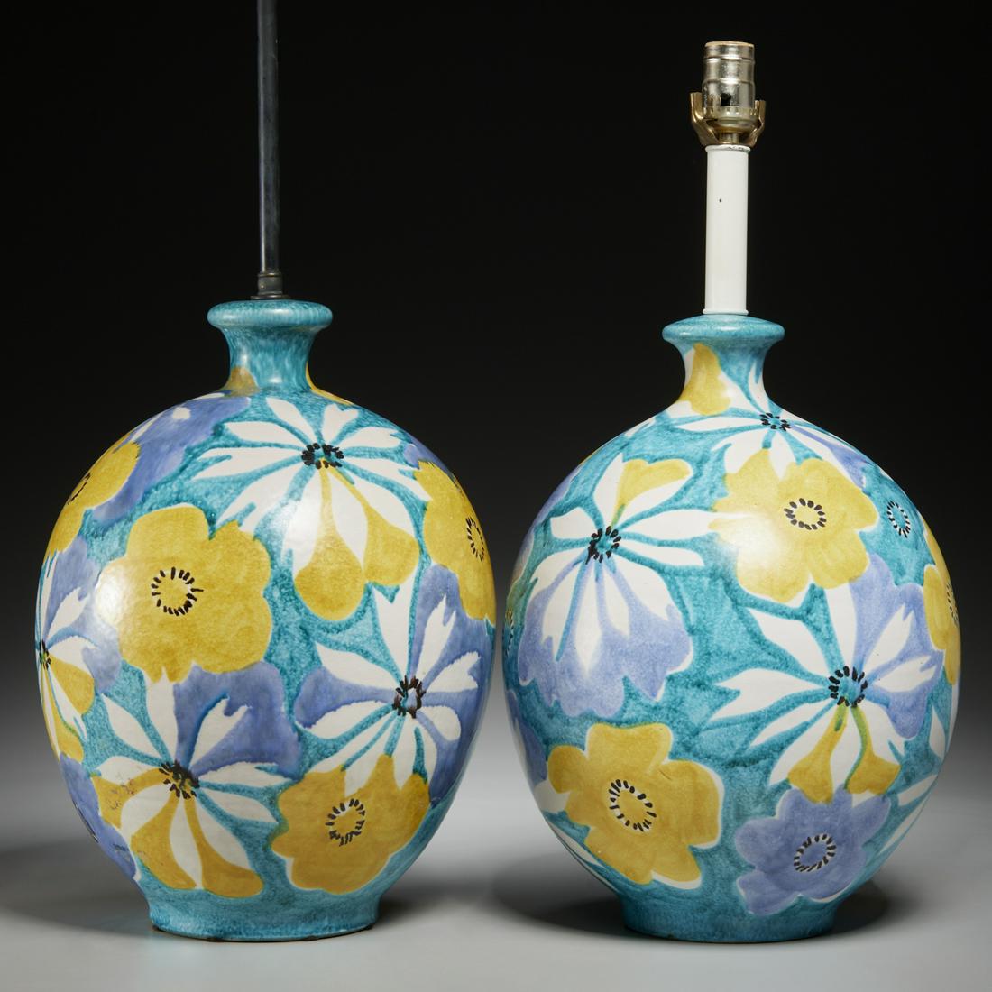 Alvino Bagni for Raymor, pair table lamps: Alvino Bagni for Raymor, pair table lamps, Mid 20th c., Italy, globular glazed ceramic with bold floral pattern on blue ground, marked on undersides "R1901 - Raymor - Italy", 29.5"h x 11"w (total) Pro