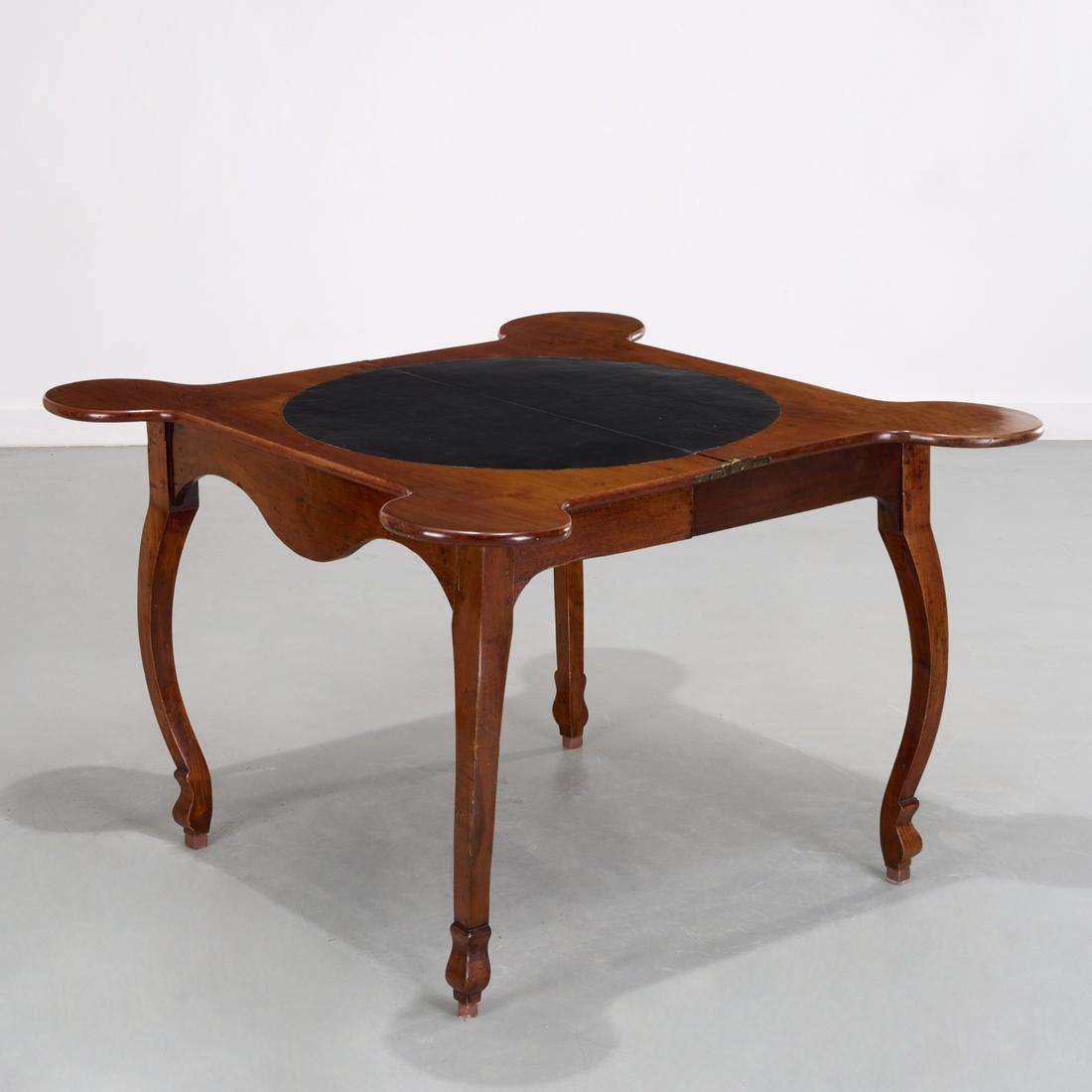 Continental porringer corner games table (1 of 10)