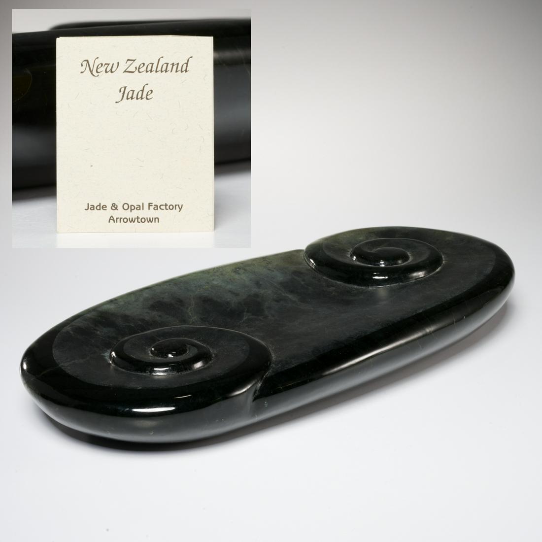 Maori style jade double Koru sculpture (1 of 10)