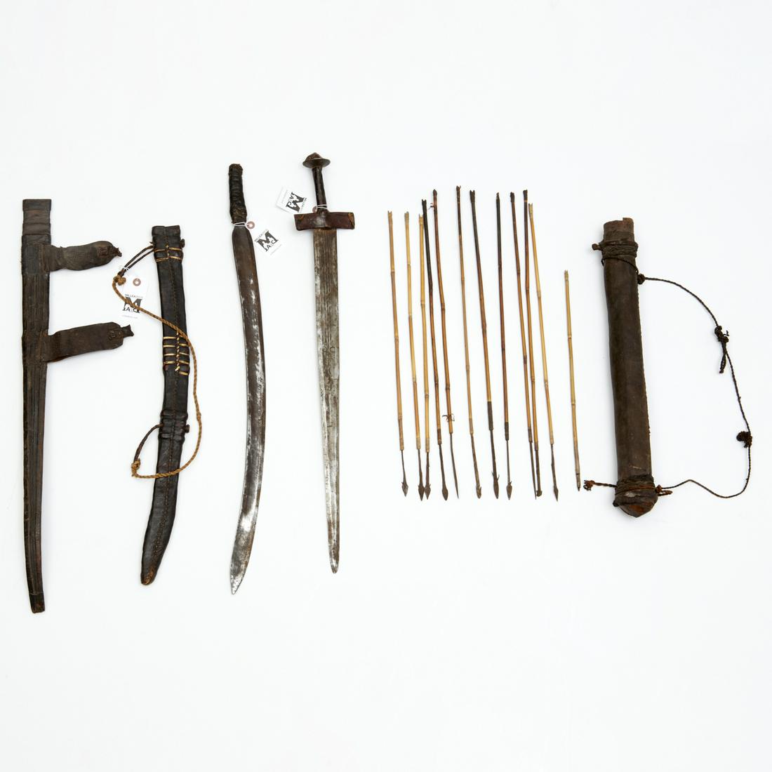 Collection Tuareg edged weapons and arrows (1 of 7)