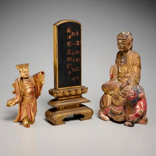 Group Chinese lacquered and gilt objects: Group Chinese lacquered and gilt objects, 19th/20th c., incl. seated Buddha (possibly earlier), a nobleman, and calligraphy tablet/plaque on stand, 12.75"h x 5.5"w x 2.25"d