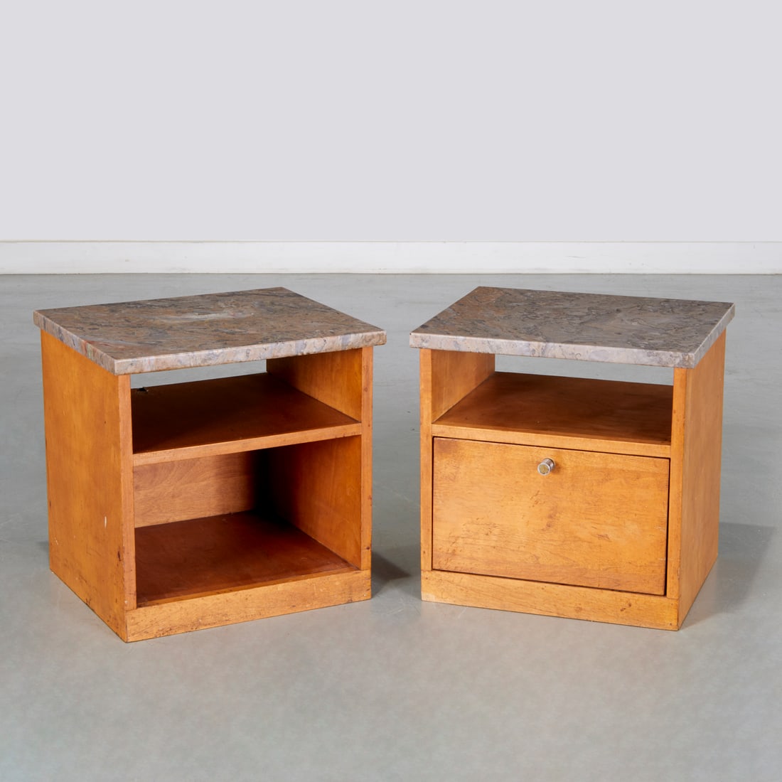 Pair Mid-Century Modern marble top bedside tables (1 of 8)
