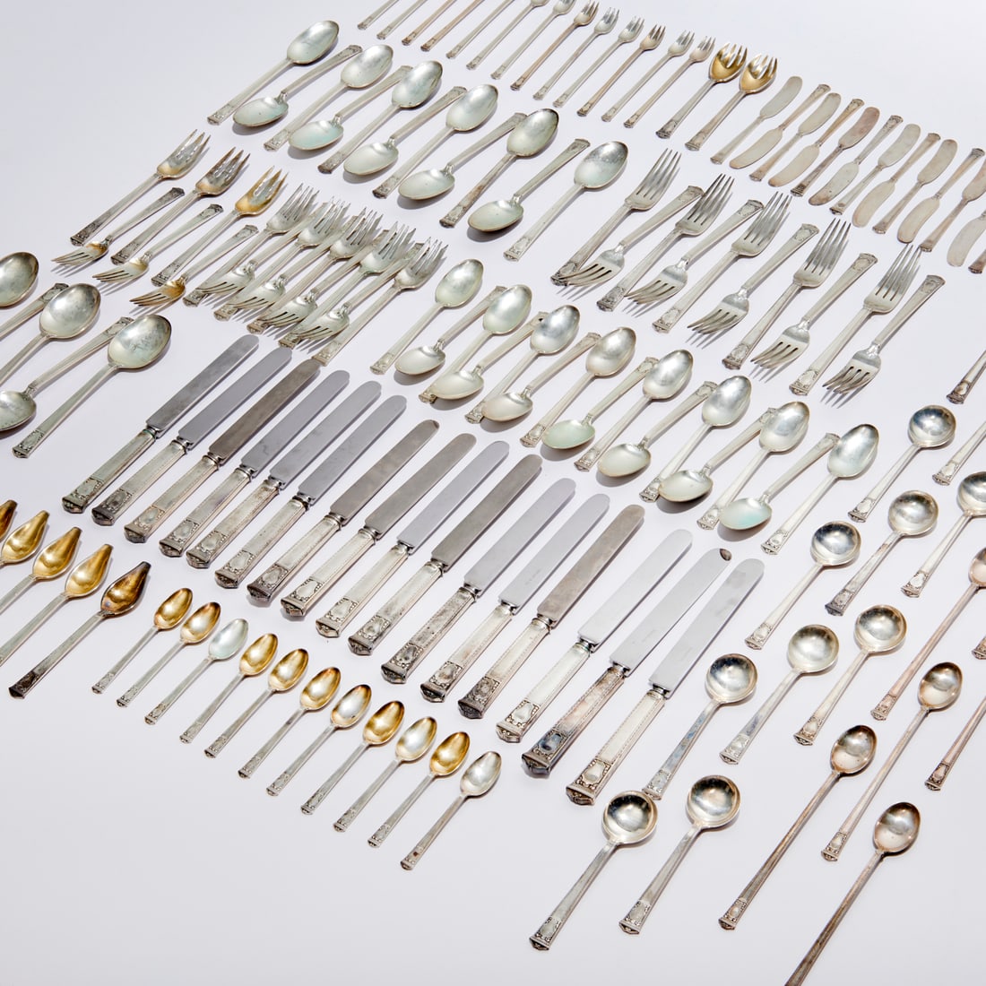 Tiffany (148) piece 'San Lorenzo' flatware set (1 of 8)
