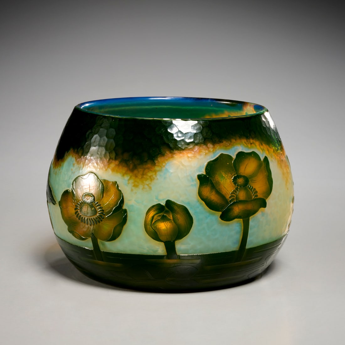 Daum (attrib), martele cameo glass bowl (1 of 6)