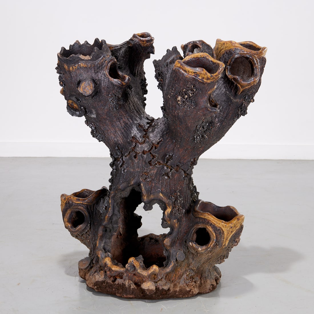 Large antique faux bois terracotta planter (1 of 11)