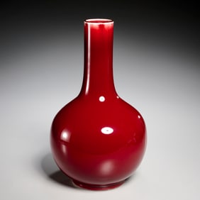 Chinese sang de boeuf Tianqiuping vase