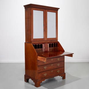 American Chippendale mahogany secretary cabinet: American Chippendale mahogany secretary cabinet, 18th/19th c., in two parts, the upper section with mirror paneled doors opening to a fitted interior, the lower case with slant front writing surface a