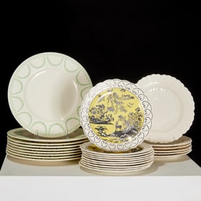 Group Spode & Wedgwood dinnerware