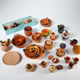 Collection Mexican miniature dollhouse pottery