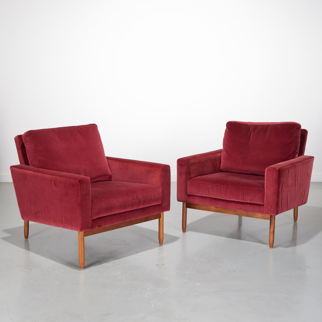 DWR, Pair "Raleigh" lounge chairs (1 of 8)