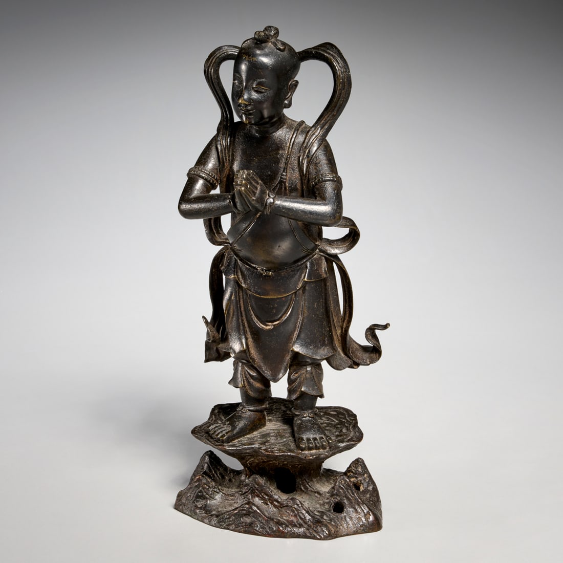 Chinese bronze figure of Wei Tuo (1 of 5)