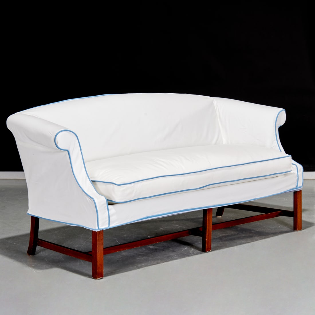 English Chippendale style mahogany sofa (1 of 8)