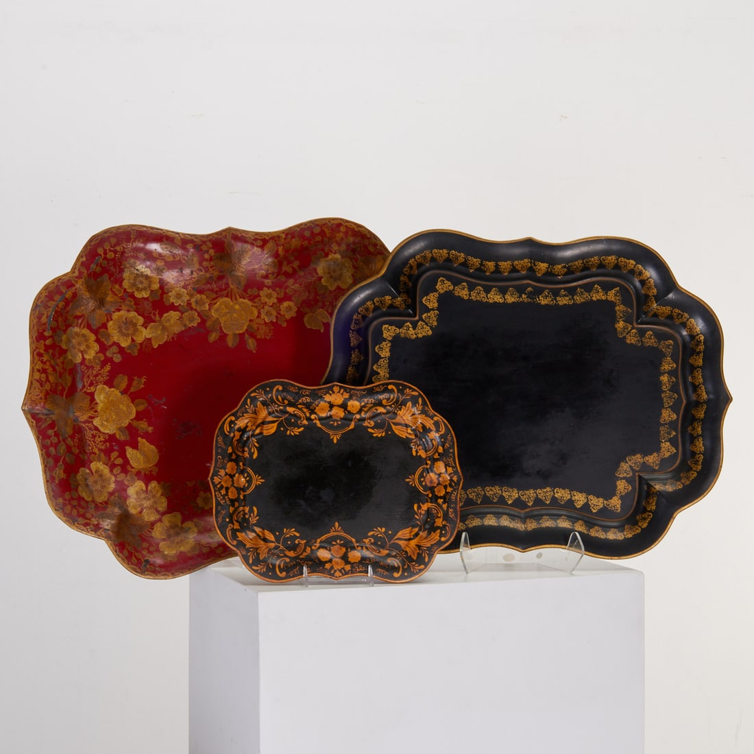 (3) Victorian tole serving trays (1 of 5)