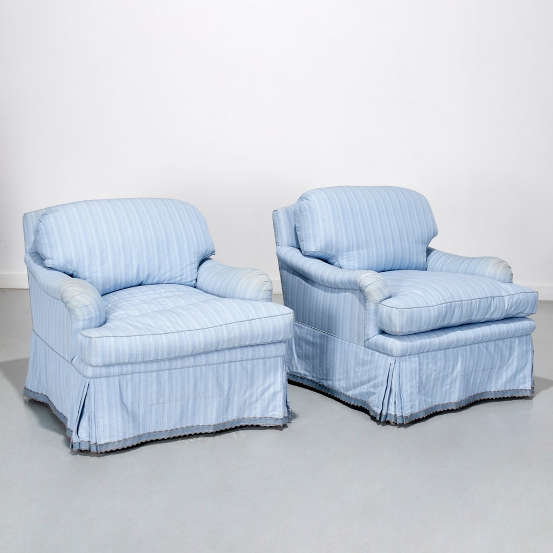Pair George Smith style upholstered club chairs (1 of 5)