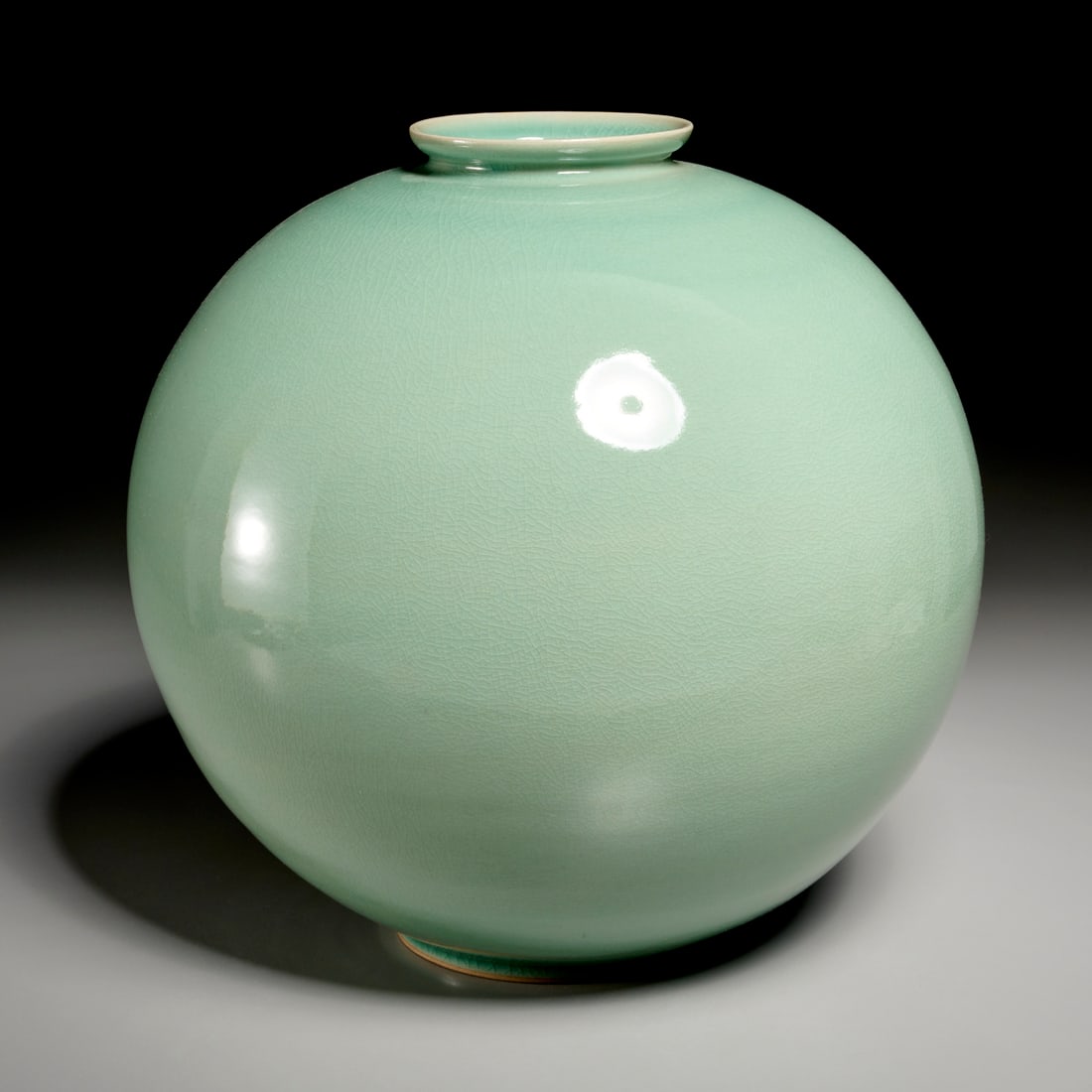 Large Korean globular celadon porcelain vase (1 of 6)