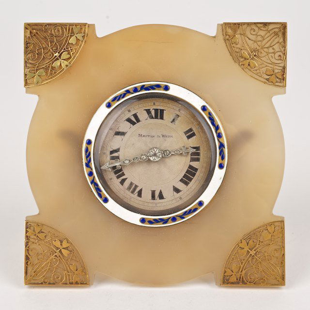 Mappin & Webb gold and diamond mounted agate cloc: Mappin & Webb gold and diamond mounted agate clock: Late 19th/20th c., gold corners and diamonds not tested, 3.5"squ. - Condition Report: overall good, clock mechanism winds but does not keep time, gi