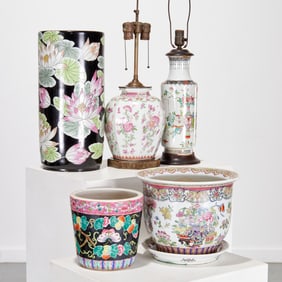 Chinese polychrome decorated porcelain group