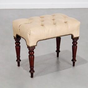 Nice Regency style leather upholstered bench