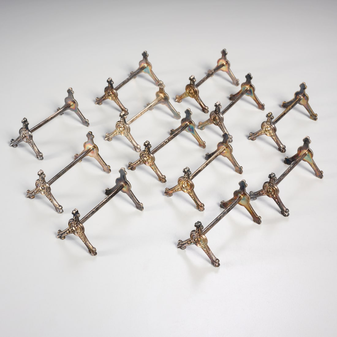 Set (12) Boulenger silver plated knife rests (1 of 5)