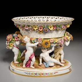 Schierholz porcelain center bowl on stand