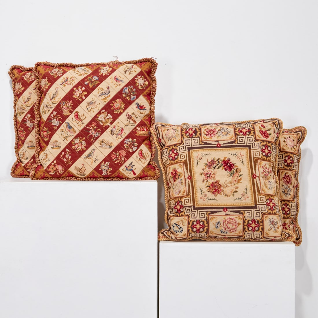 (2) Nice pairs needlework pillows (1 of 8)