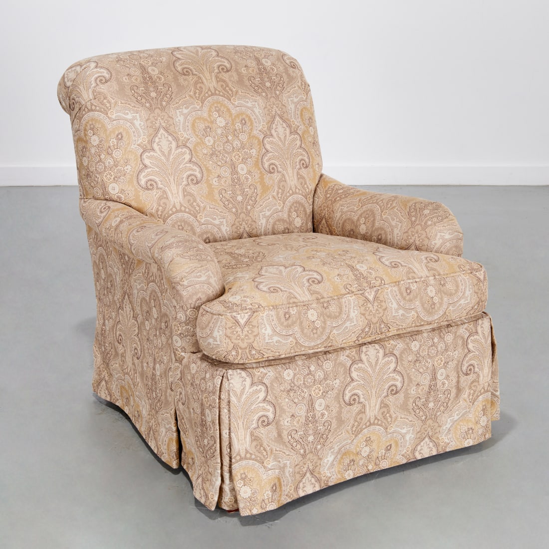 Nice English arm upholstered club chair (1 of 6)