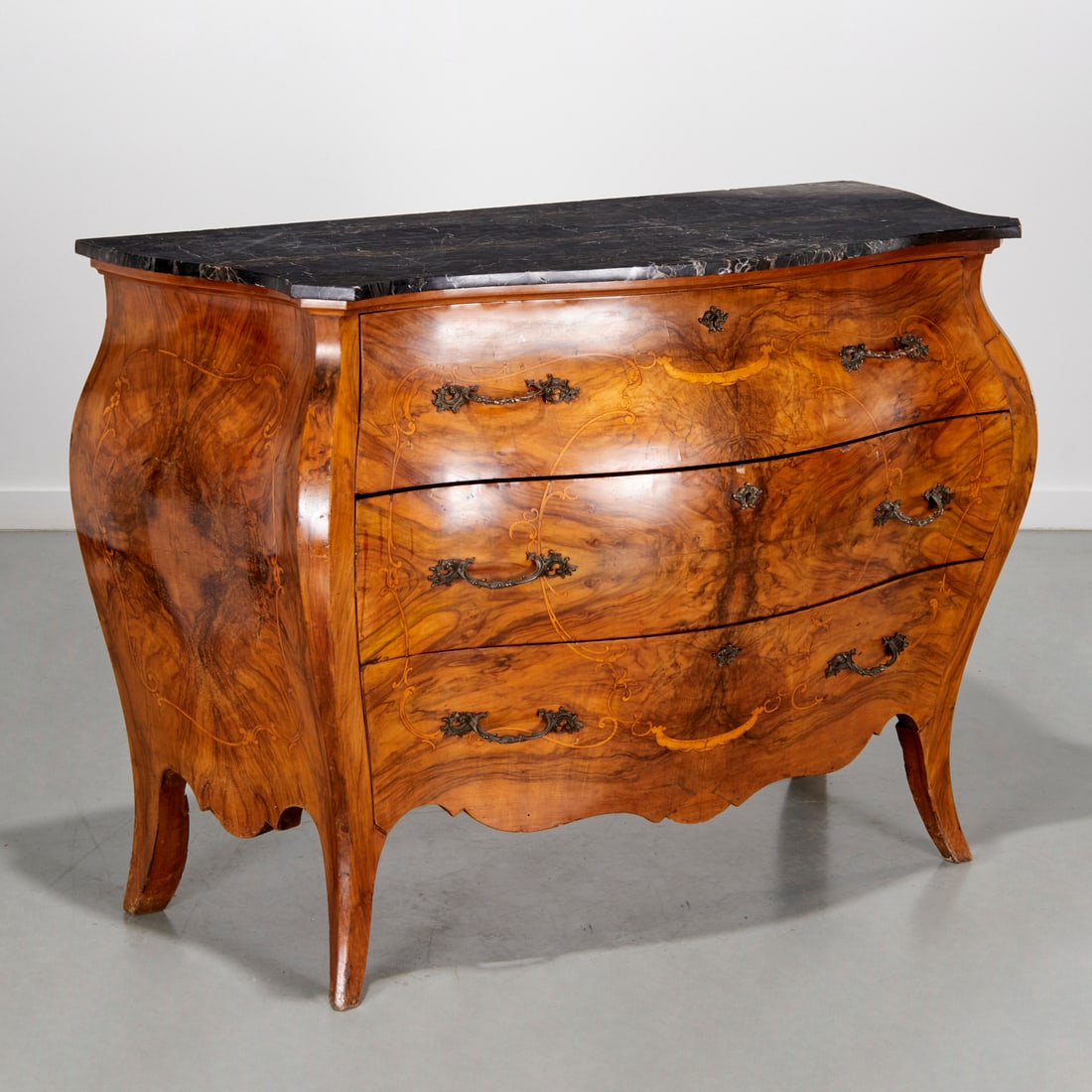 Italian Rococo style walnut bombe commode (1 of 11)