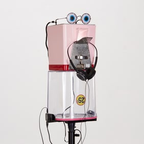 Jessie Stead, found object assemblage, 2016