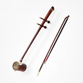David Leng double string Erhu with bow